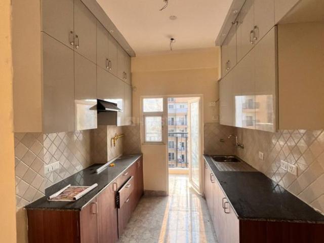 3 BHK Apartment in Noida Extension for rent Greater Noida. The reference number is 20746801