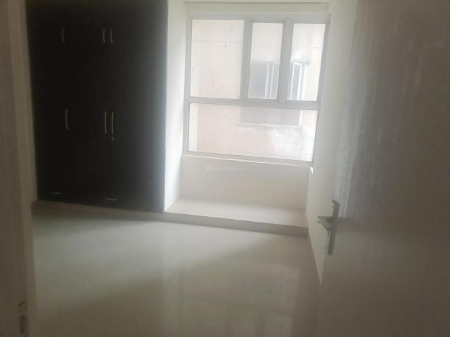 3 BHK Apartment in Noida Extension for rent Greater Noida. The reference number is 20795864