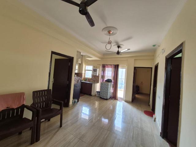3 BHK Apartment in Noida Extension for rent Greater Noida. The reference number is 20901801