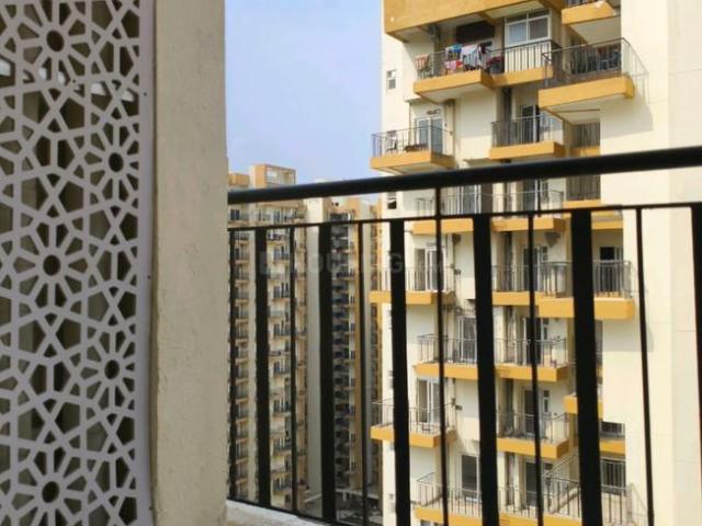 3 BHK Apartment in Noida Extension for rent Greater Noida. The reference number is 20910826
