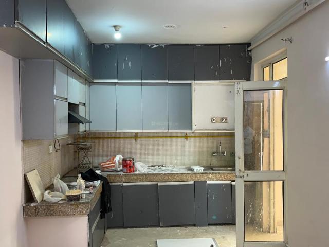 3 BHK Apartment in Noida Extension for rent Greater Noida. The reference number is 20910901
