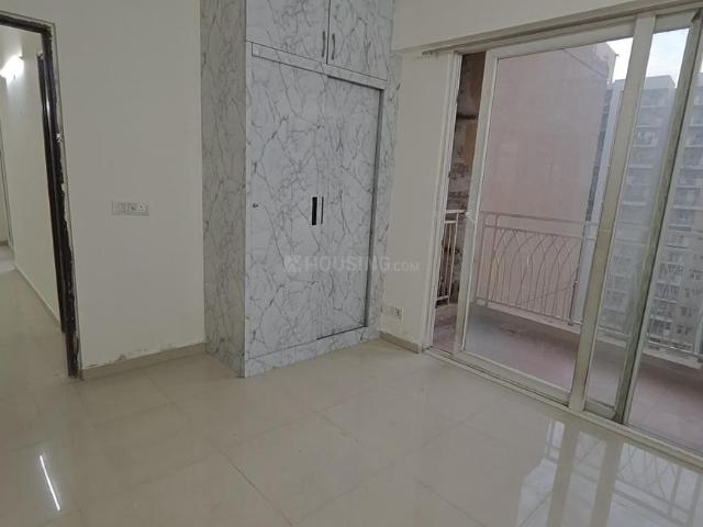 3 BHK Apartment in Noida Extension for rent Greater Noida. The reference number is 20966954