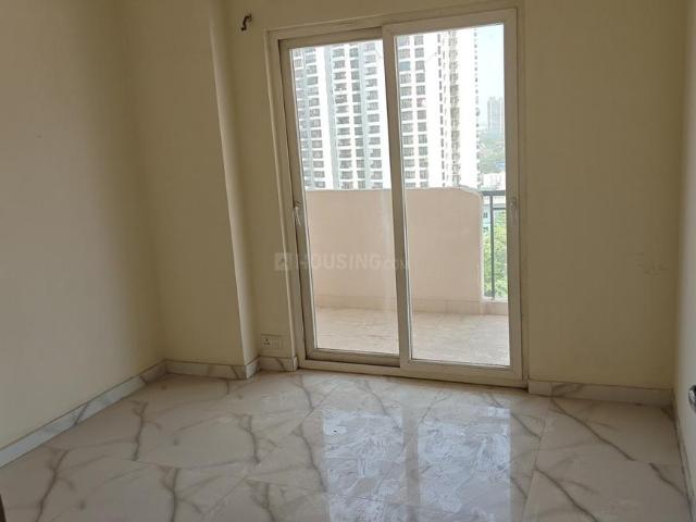3 BHK Apartment in Noida Extension for rent Greater Noida. The reference number is 20001976