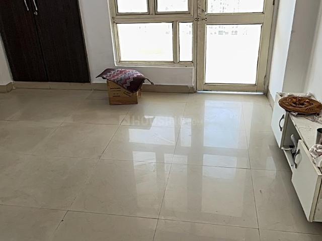 3 BHK Apartment in Noida Extension for rent Greater Noida. The reference number is 20031622