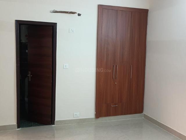 3 BHK Apartment in Noida Extension for rent Greater Noida. The reference number is 20121183
