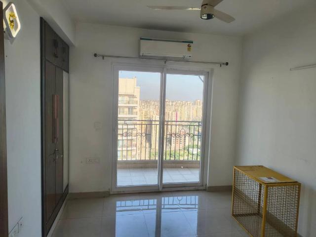 3 BHK Apartment in Noida Extension for rent Greater Noida. The reference number is 20143821