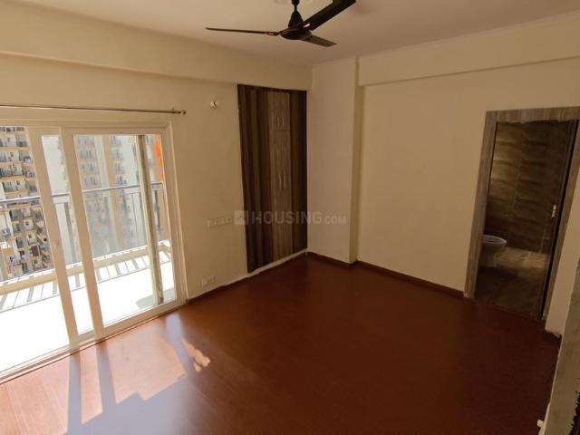 3 BHK Apartment in Noida Extension for rent Greater Noida. The reference number is 20176395