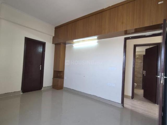 3 BHK Apartment in Noida Extension for rent Greater Noida. The reference number is 20243427