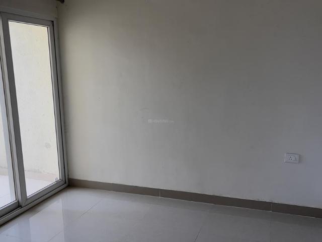 3 BHK Apartment in Noida Extension for rent Greater Noida. The reference number is 20247128