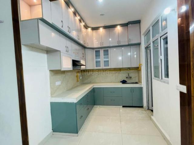 3 BHK Apartment in Noida Extension for rent Greater Noida. The reference number is 20275979