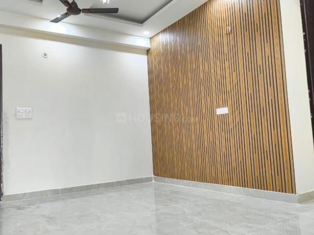 3 BHK Apartment in Noida Extension for rent Greater Noida. The reference number is 20281596