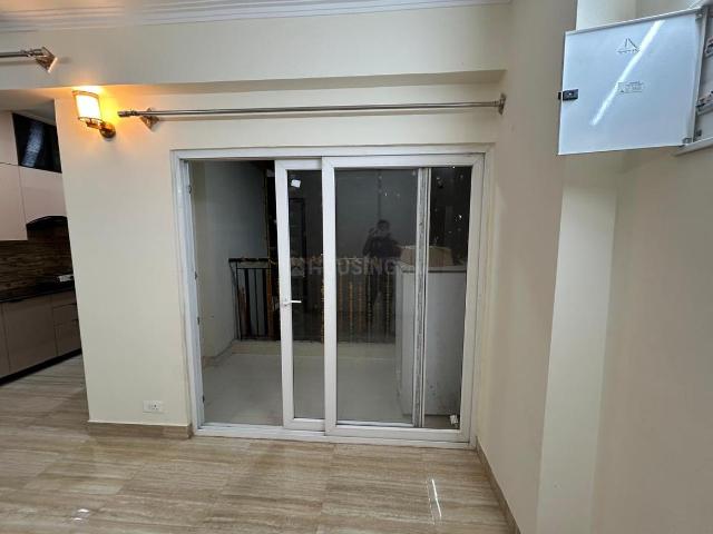 3 BHK Apartment in Noida Extension for rent Greater Noida. The reference number is 20305451