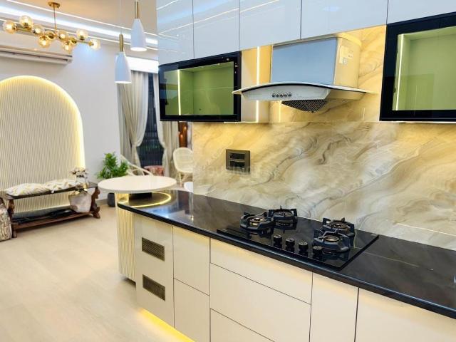 3 BHK Apartment in Noida Extension for rent Greater Noida. The reference number is 20315931
