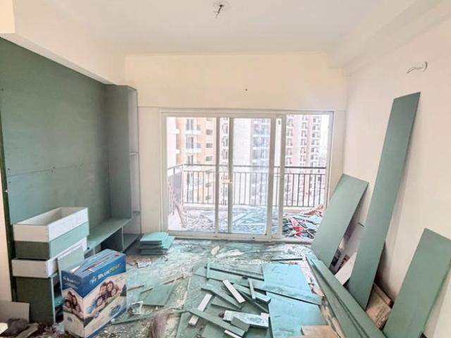 3 BHK Apartment in Noida Extension for rent Greater Noida. The reference number is 20367906