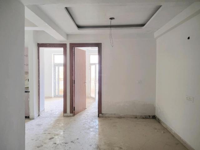3 BHK Apartment in Noida Extension for resale Greater Noida. The reference number is 14798875
