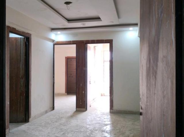 3 BHK Apartment in Noida Extension for resale Greater Noida. The reference number is 14837298