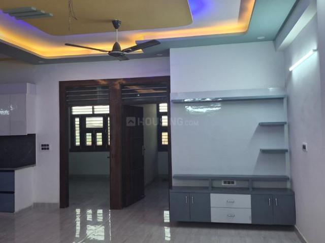 3 BHK Apartment in Lal Kuan for resale Ghaziabad. The reference number is 16831122