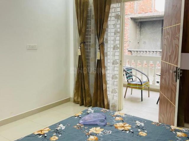 3 BHK Apartment in Lal Kuan for resale Ghaziabad. The reference number is 17004953