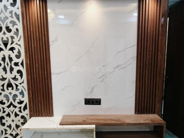 2 BHK Apartment in Noida Extension for resale Khera Choganpur. The reference number is 17688604