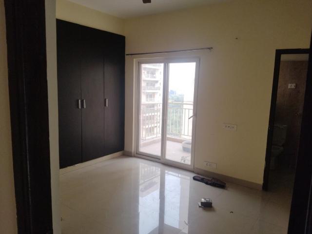 3 BHK Apartment in Noida Extension for resale Greater Noida. The reference number is 18515469