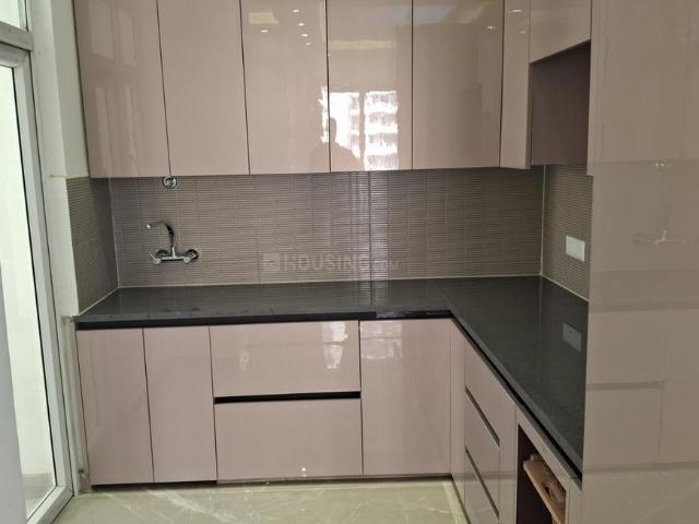 3 BHK Apartment in Noida Extension for resale Greater Noida. The reference number is 19256780