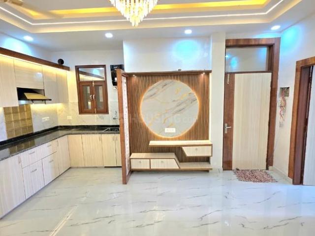 3 BHK Apartment in Noida Extension for resale Greater Noida. The reference number is 19342358