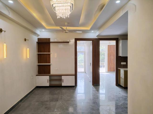 3 BHK Apartment in Noida Extension for resale Greater Noida. The reference number is 19490268