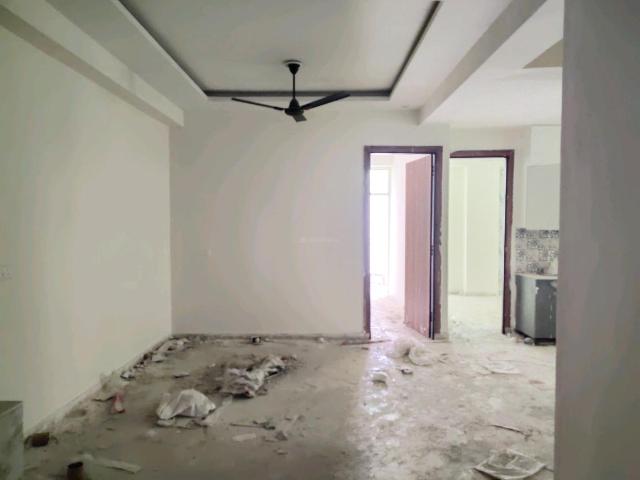 3 BHK Apartment in Noida Extension for resale Greater Noida. The reference number is 19494475