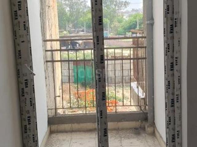 3 BHK Apartment in Noida Extension for resale Greater Noida. The reference number is 19606061
