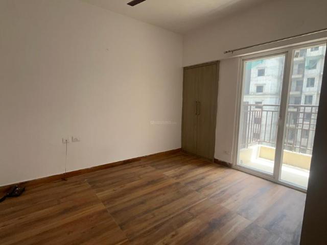 3 BHK Apartment in Noida Extension for resale Greater Noida. The reference number is 19743251