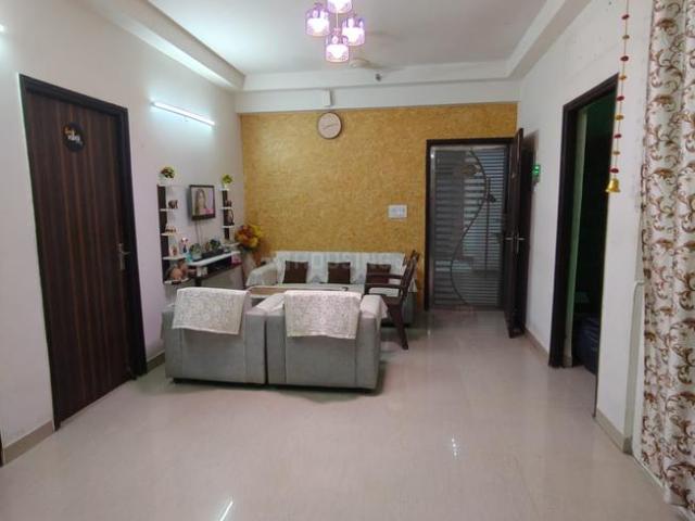3 BHK Apartment in Noida Extension for resale Greater Noida. The reference number is 19743625