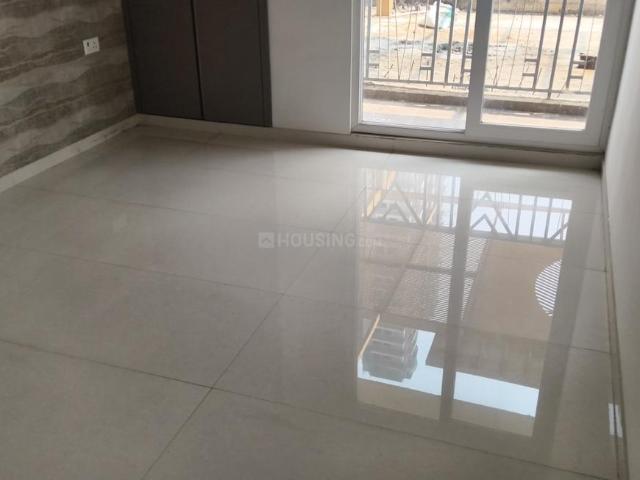 3 BHK Apartment in Noida Extension for resale Greater Noida. The reference number is 19786049