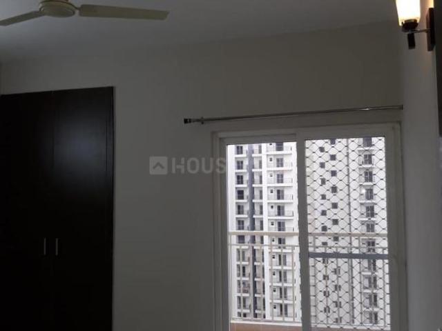 3 BHK Apartment in Noida Extension for resale Greater Noida. The reference number is 19796123