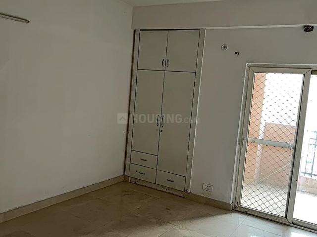 3 BHK Apartment in Noida Extension for resale Greater Noida. The reference number is 19845458