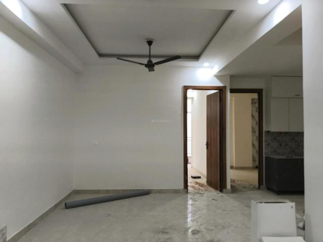 3 BHK Apartment in Noida Extension for resale Greater Noida. The reference number is 19808754