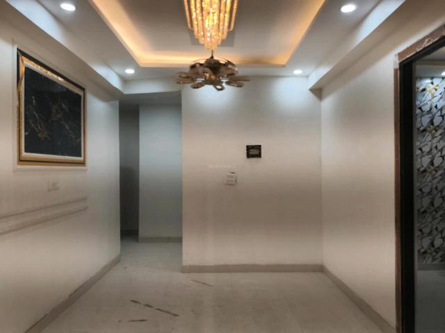 3 BHK Apartment in Noida Extension for resale Greater Noida. The reference number is 19809148