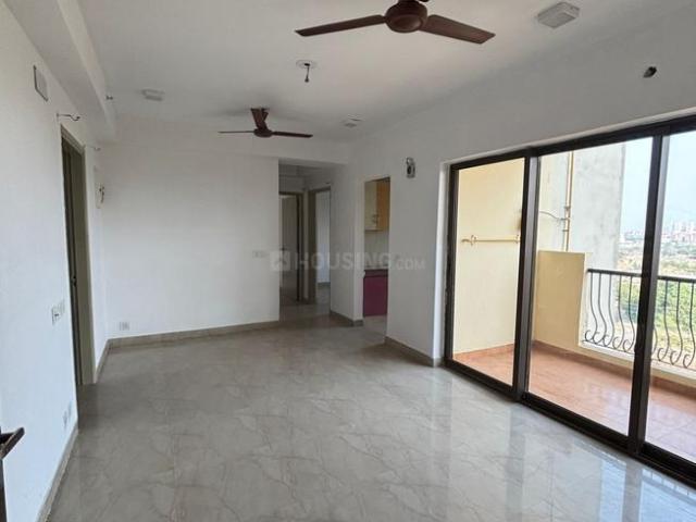 3 BHK Apartment in Noida Extension for resale Greater Noida. The reference number is 19811610