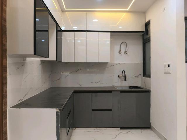 3 BHK Apartment in Noida Extension for resale Greater Noida. The reference number is 19817383