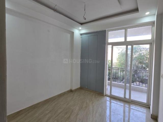 3 BHK Apartment in Noida Extension for resale Greater Noida. The reference number is 19967859