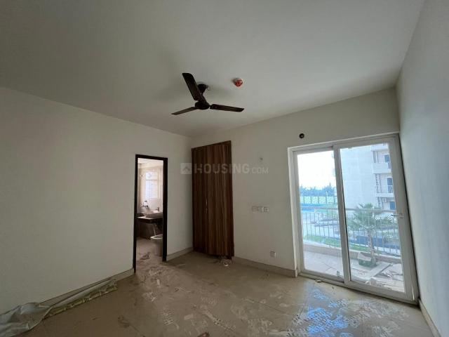 3 BHK Apartment in Noida Extension for resale Greater Noida. The reference number is 19994807