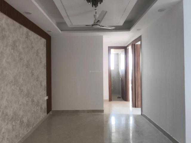 3 BHK Apartment in Noida Extension for resale Greater Noida. The reference number is 19907190