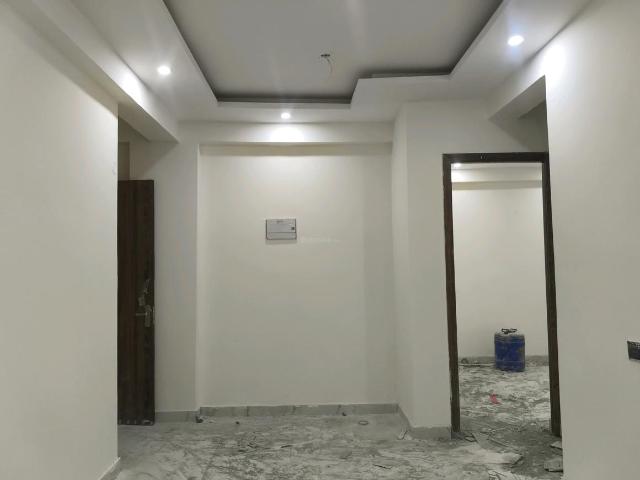 3 BHK Apartment in Noida Extension for resale Greater Noida. The reference number is 19907308