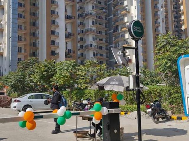 3 BHK Apartment in Noida Extension for resale Greater Noida. The reference number is 20061942