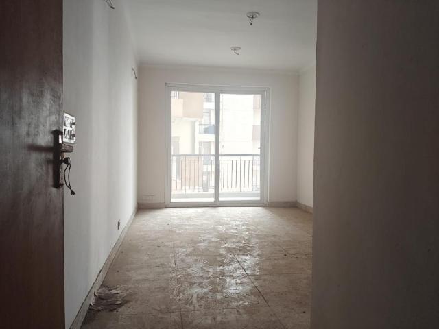3 BHK Apartment in Noida Extension for resale Greater Noida. The reference number is 20067209