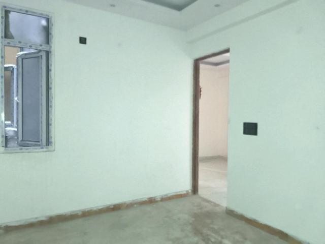 3 BHK Apartment in Noida Extension for resale Greater Noida. The reference number is 20068495