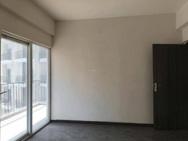 3 BHK Apartment in Noida Extension for resale Greater Noida. The reference number is 20032811