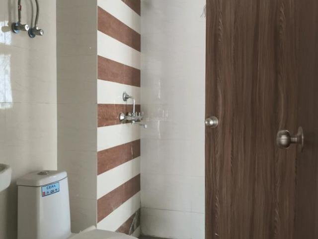 3 BHK Apartment in Noida Extension for resale Greater Noida. The reference number is 20033038