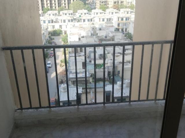 3 BHK Apartment in Noida Extension for resale Greater Noida. The reference number is 20039130