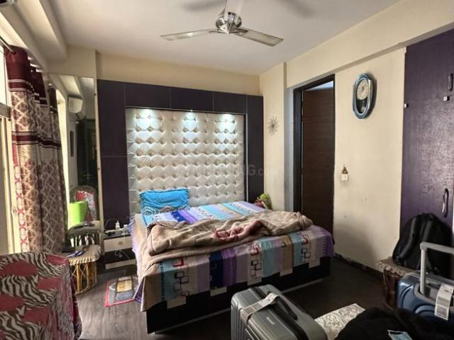 3 BHK Apartment in Noida Extension for resale Greater Noida. The reference number is 20146583