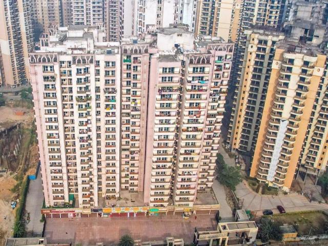 3 BHK Apartment in Noida Extension for resale Greater Noida. The reference number is 20100473